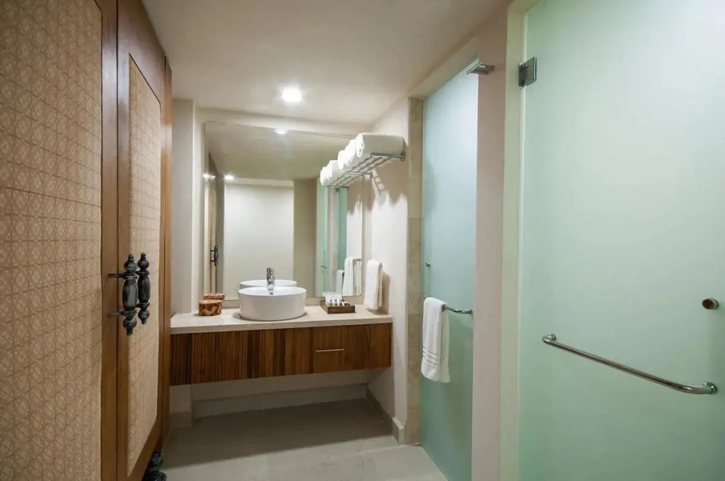 Almar Resort Luxury Beach Front Experience - Chambres