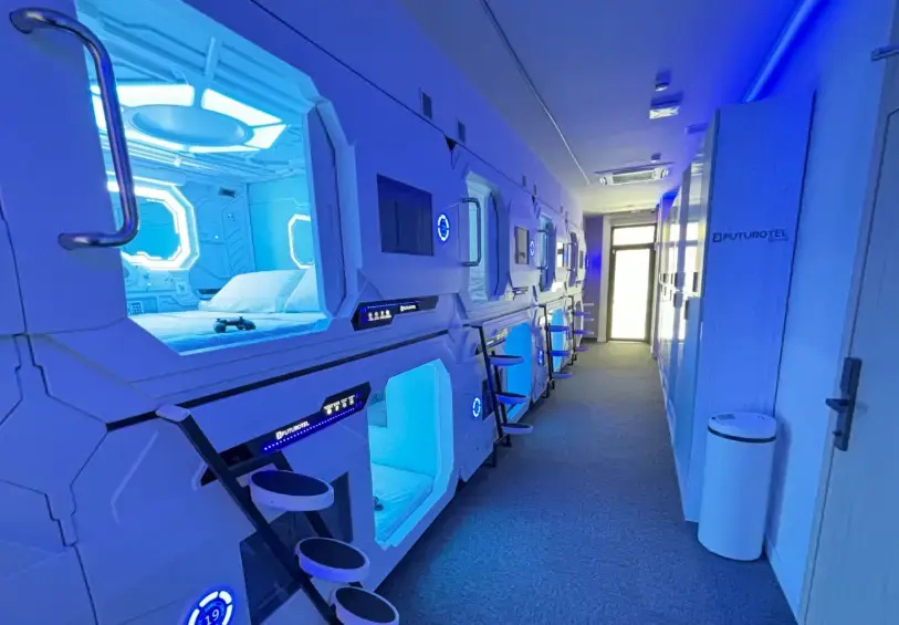 Spaceship Capsule
