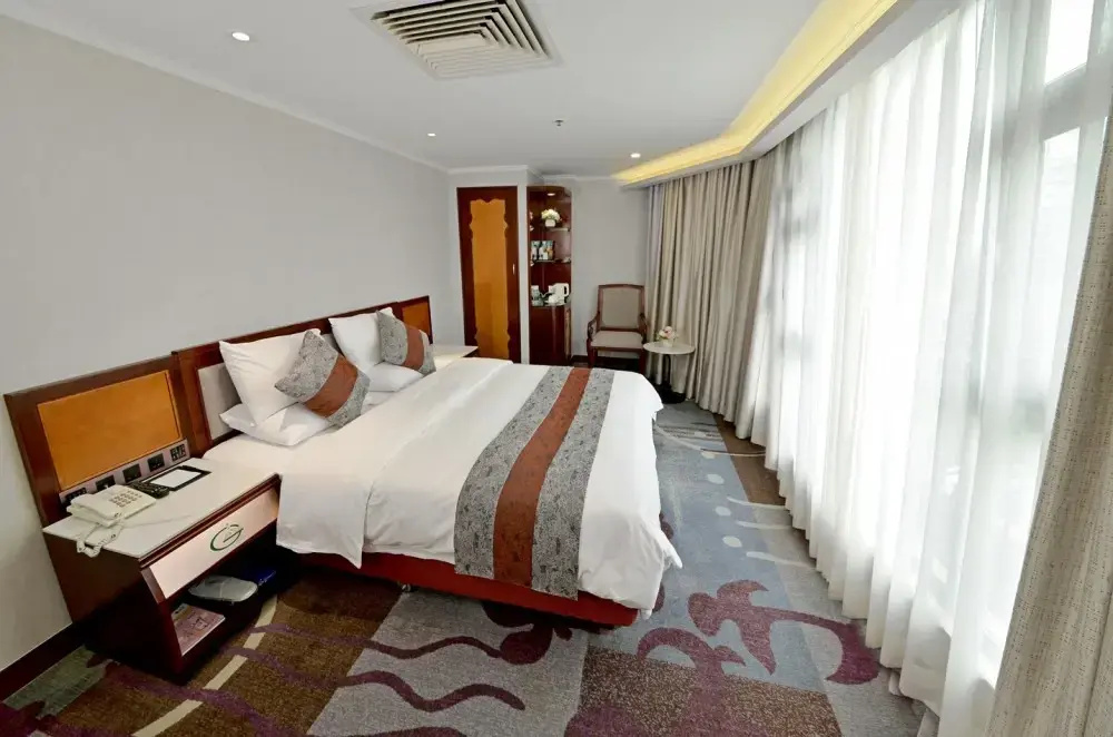 Double room (full double bed)
