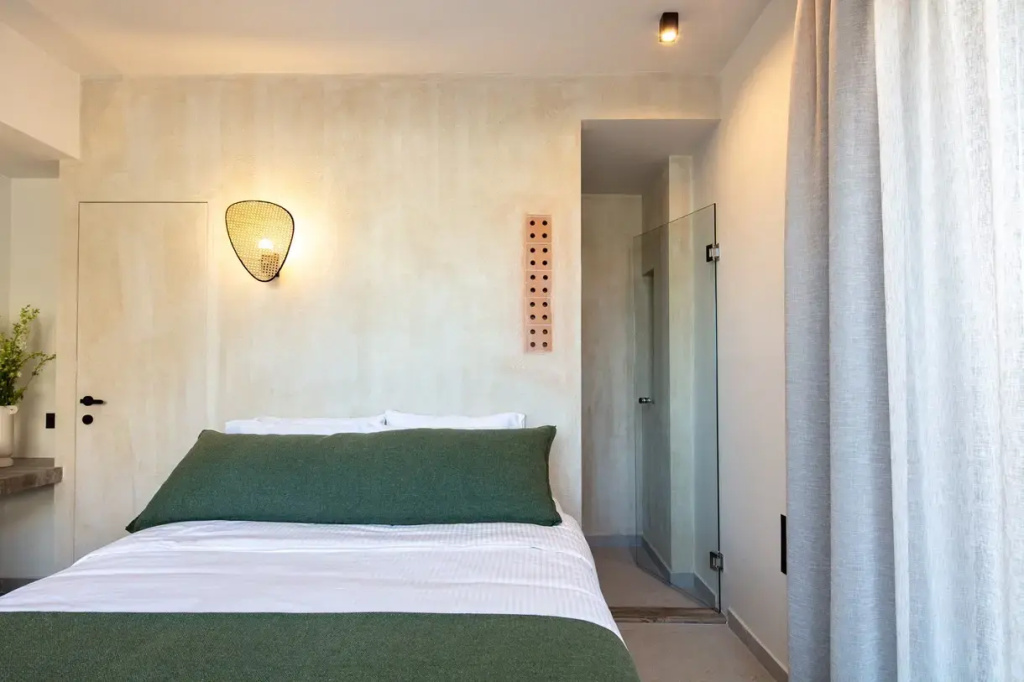 Exclusive Triple Suite with sea view