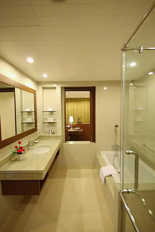 Двухместный номер с видом на сад двуспальная кровать в The Heritage Pattaya Beach Resort