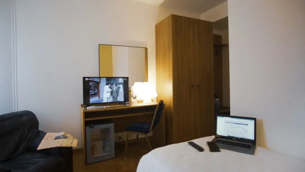 Hotel Mistral 2 - Chambres