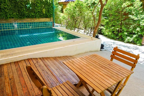 Двухместное вилла с бассейном двуспальная кровать в Basaya Beach Hotel & Resort
