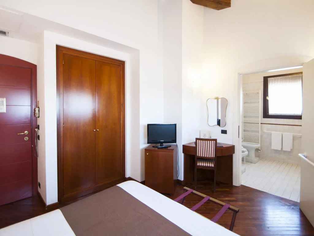 Classic Double room (twin beds)