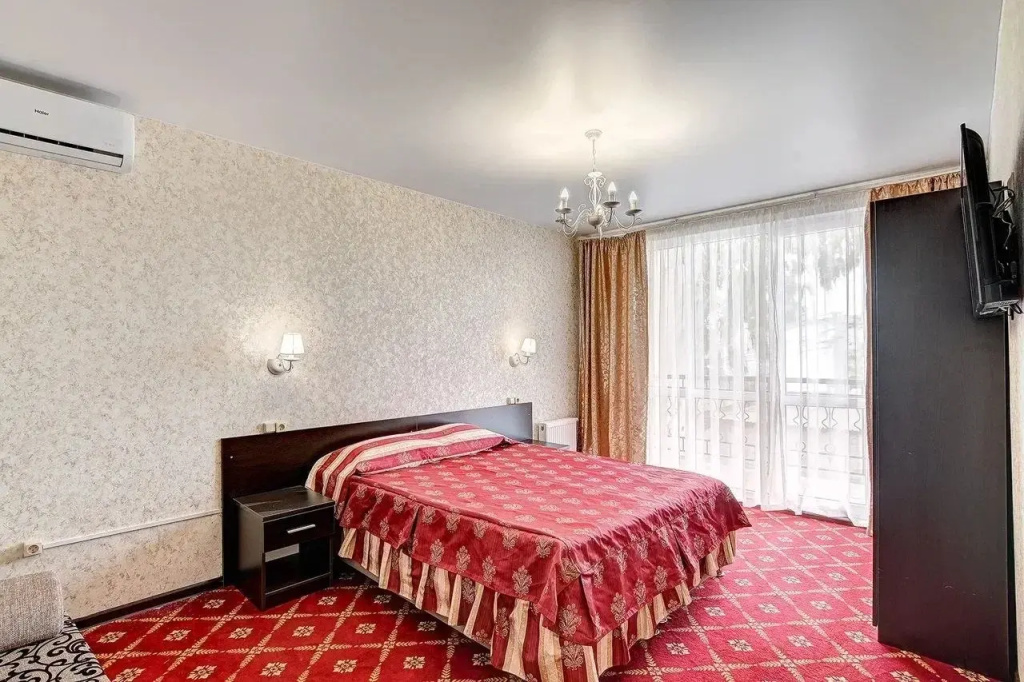 Two-room Quadruple Suite