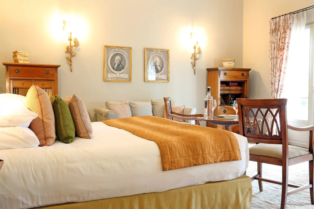Double Junior Suite (twin beds)