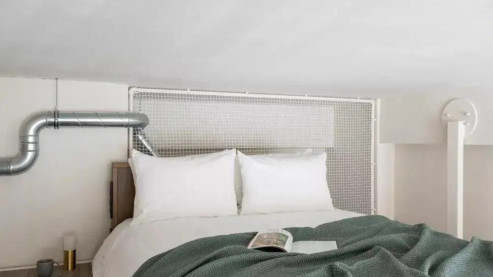 Double Mezzanine Studio (full double bed)