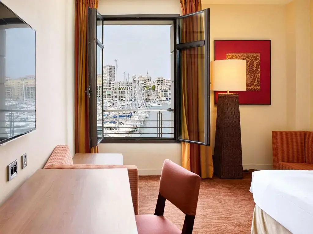 Radisson Blu Hotel, Marseille Vieux Port - Chambres
