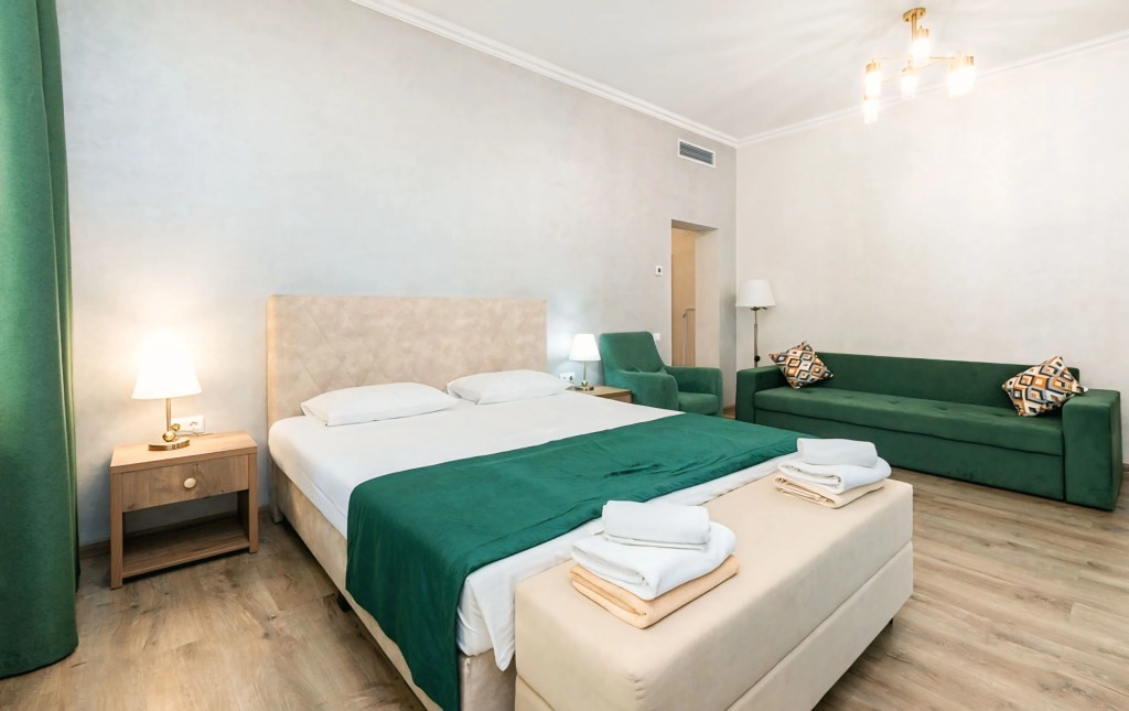 Двухместный полулюкс c 1 комнатой двуспальная кровать в Нарт