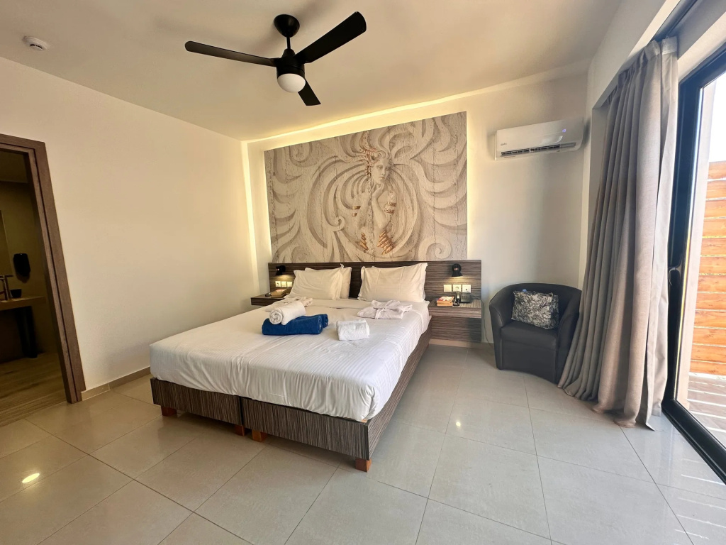Eurohotel Katrin Suites-Adults Only - Chambres