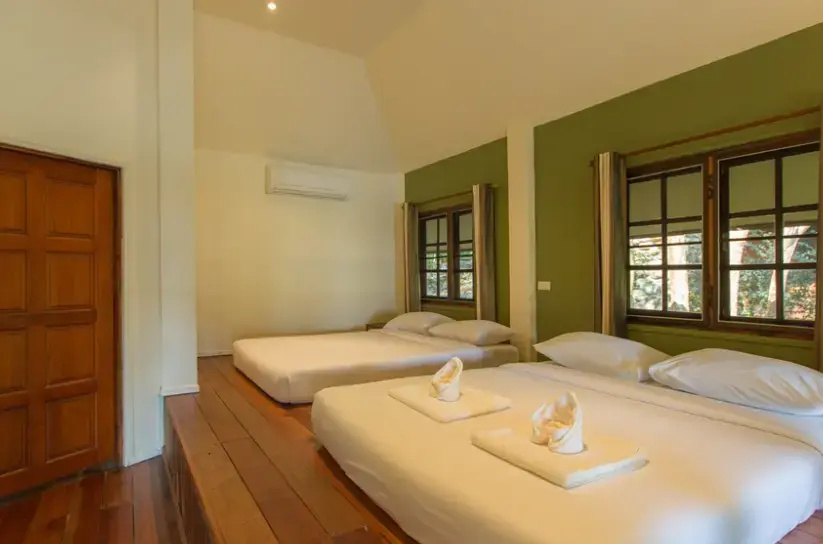 Deluxe Villa Canal View