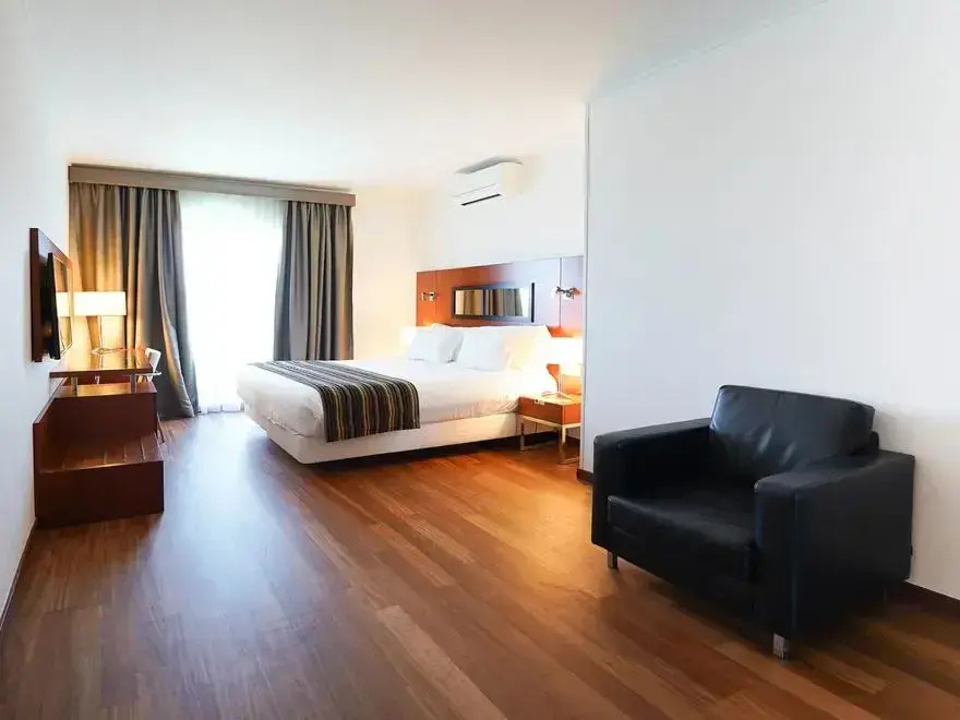 2 Bedrooms Suite