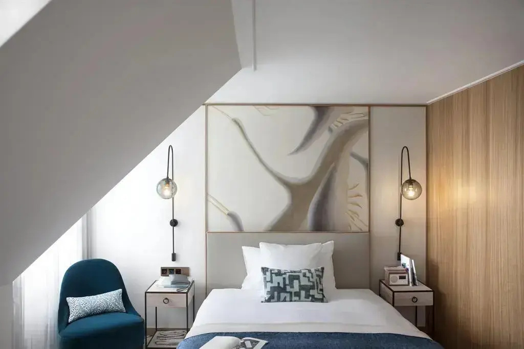 City Single room with balcony