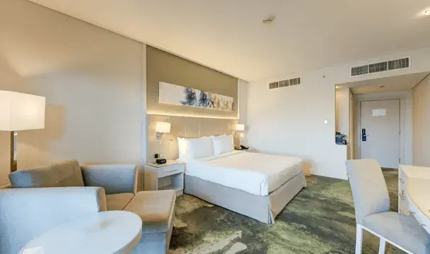Millennium Lakeview Residence - Chambres