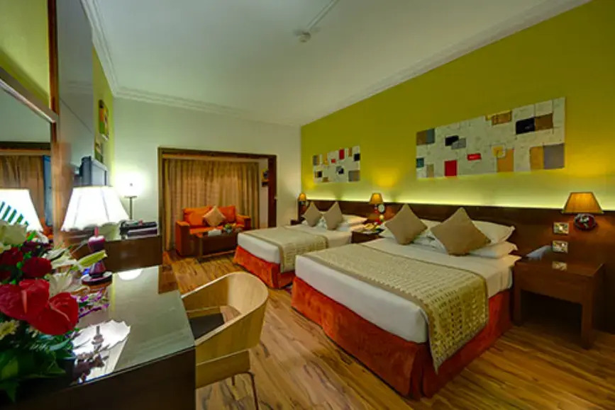Ascot Hotel