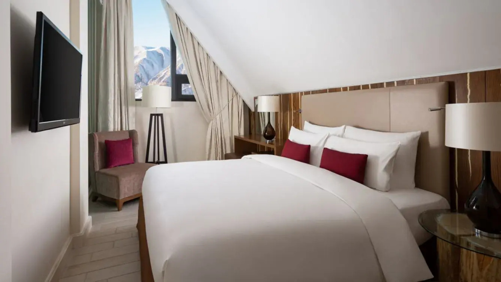 2 Bedrooms Apartment with balcony