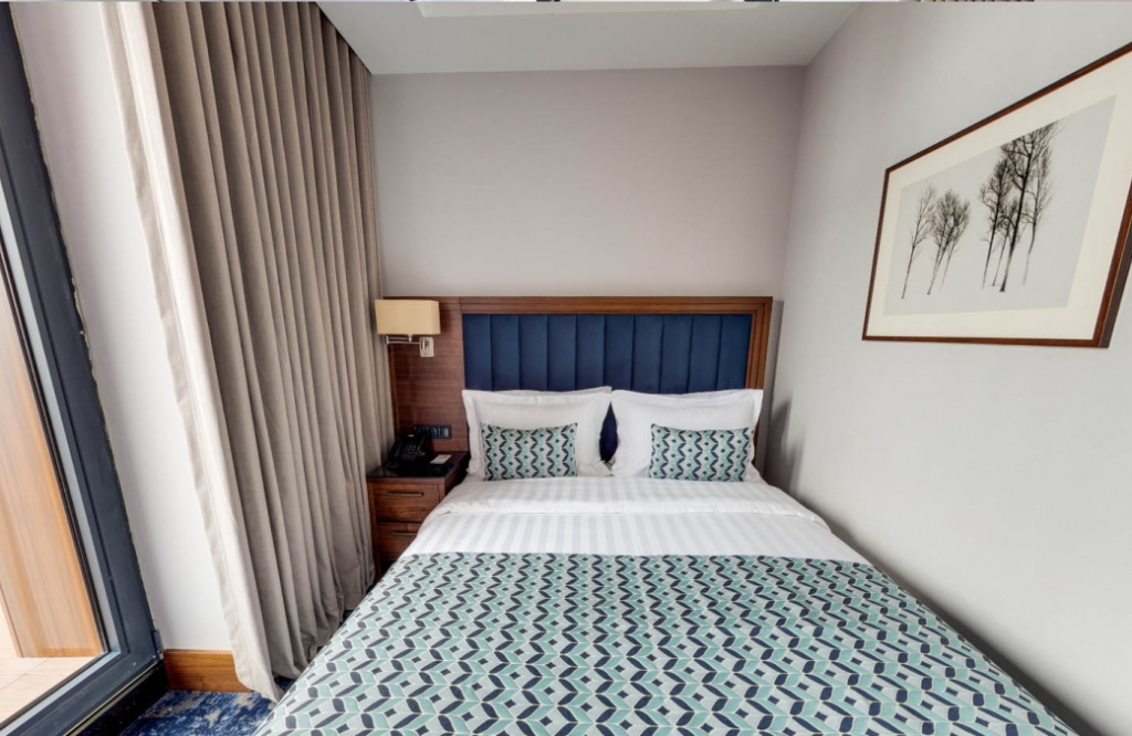 Classic Double room (full double bed)