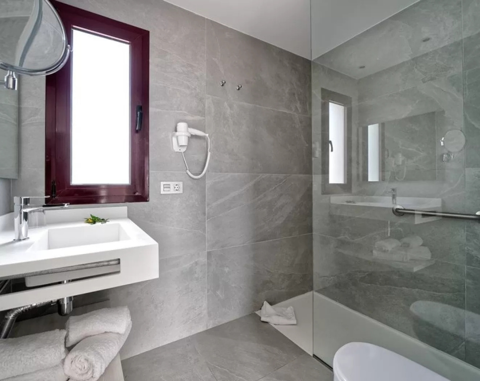 Broncemar Beach Suites Hotel - Chambres