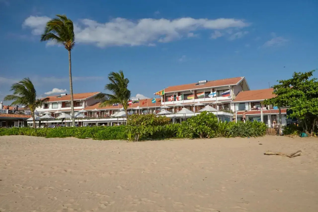 Coral Sands Hotel — фото