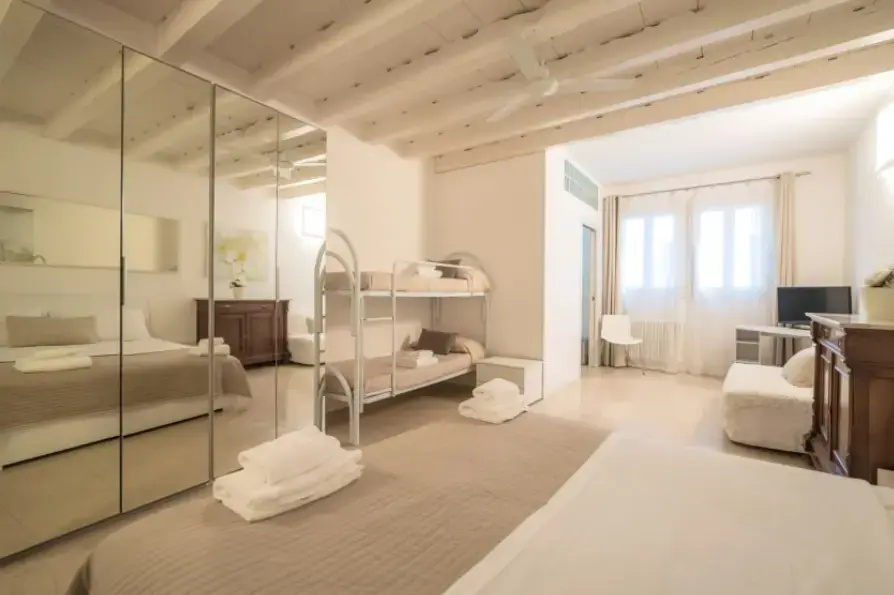 Deluxe Family room
