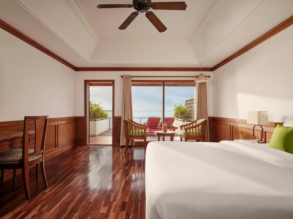 Villa Park (Ex. Sun Island Resort & Spa)