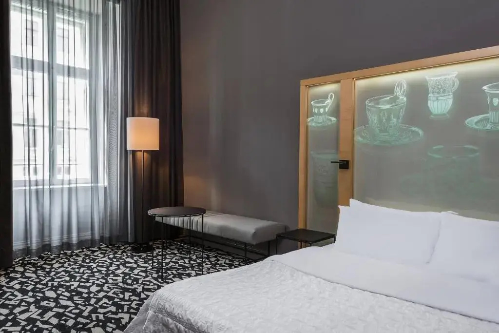 Executive Double Suite (full double bed)