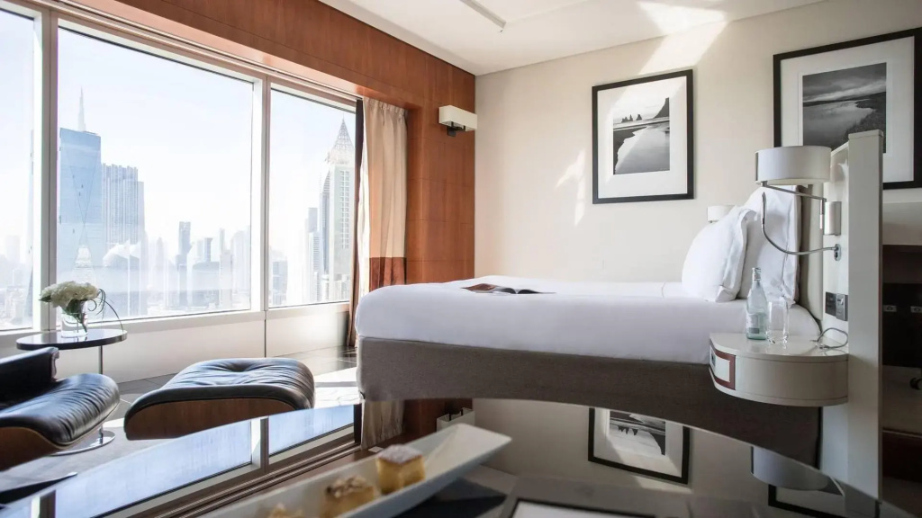 Premier Deluxe Double room, bed type is subject to availability, full double bed room photo 1