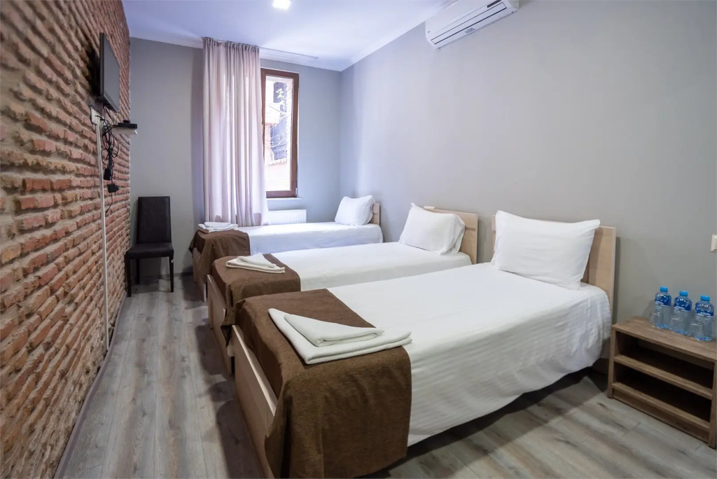 Tiflis Hotel - Chambres
