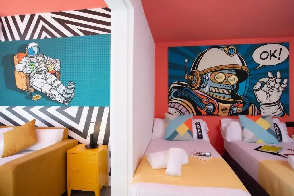 Casual Pop Art Benidorm - Général