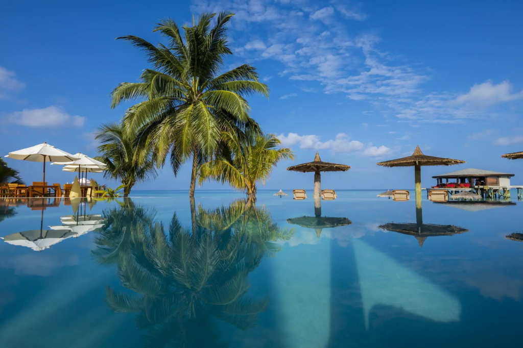 Centara Ras Fushi Resort & Spa Maldives — фото