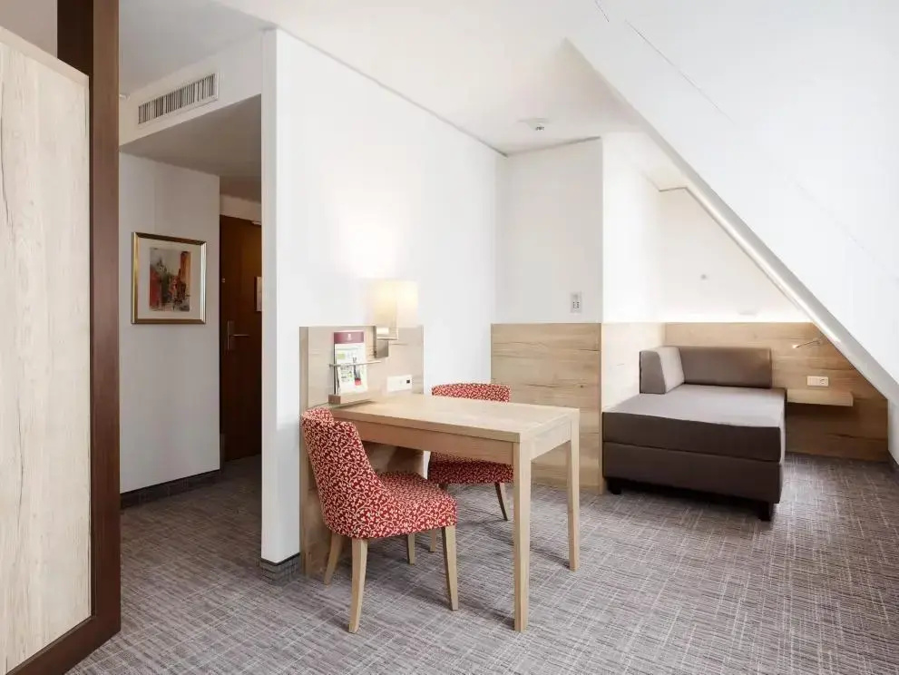 Holiday Inn Nürnberg City Centre by IHG - Chambres