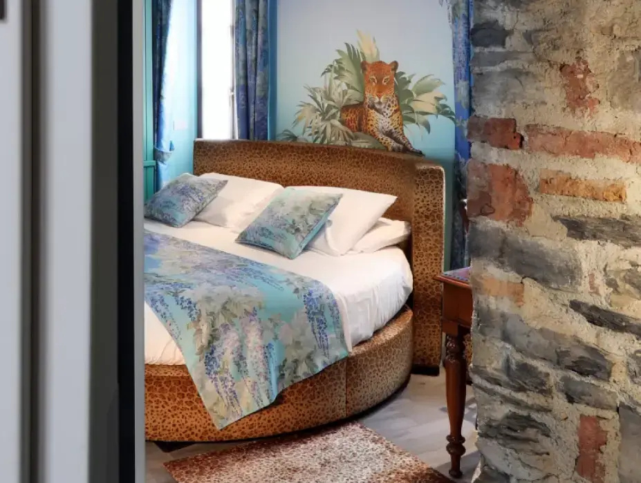 Leopard Double room (full double bed)