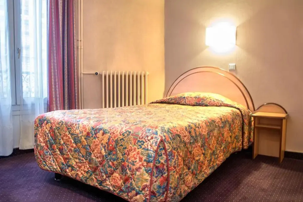 Hôtel Terminus Montparnasse 102