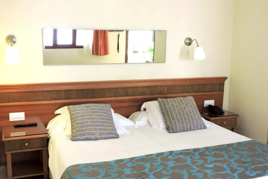 Ciutat Jardi Hotel - Chambres