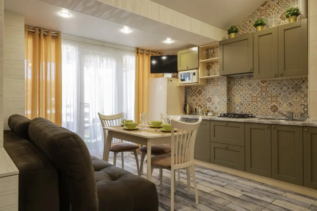 2 Bedrooms Apartment