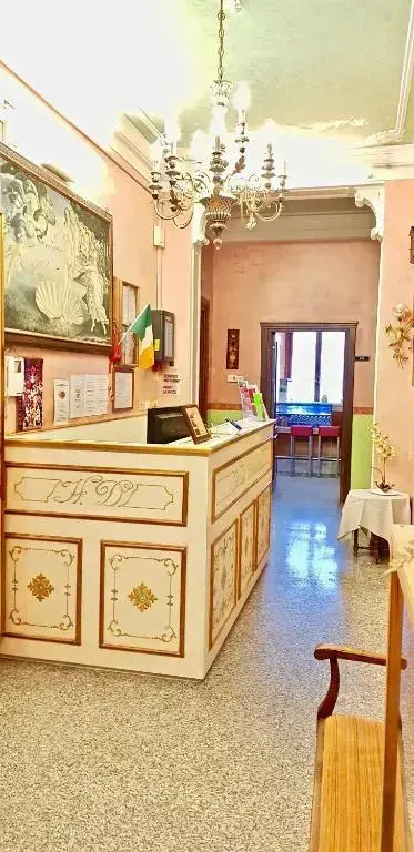 Hotel Desiree