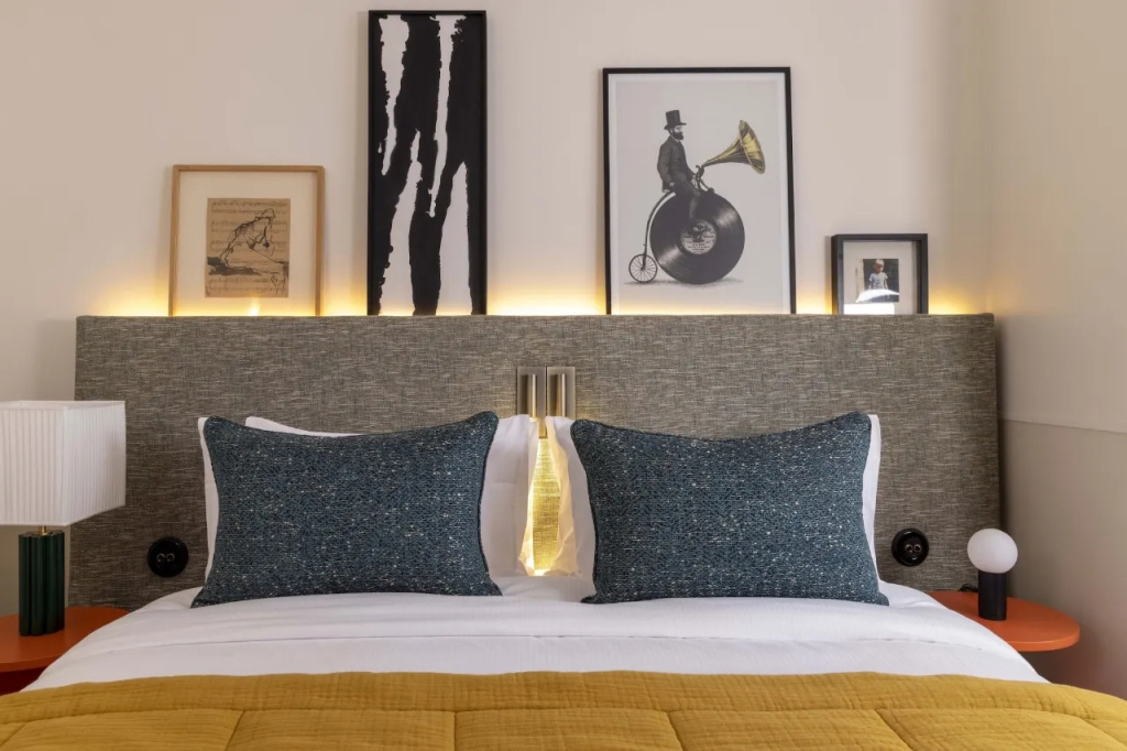 Bonne Double Chambre (full double bed)
