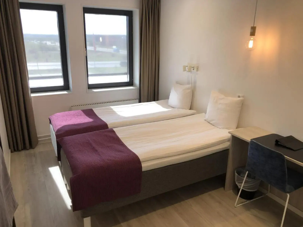 Economy Triple room