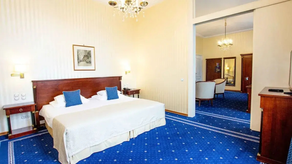 Ambassador Hotel - Chambres