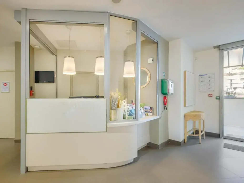 Voir la photo 2 — B&B HOTEL Antibes Juan-les-Pins