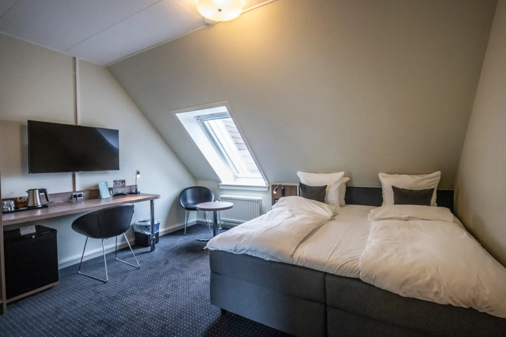 Small Top Floor room