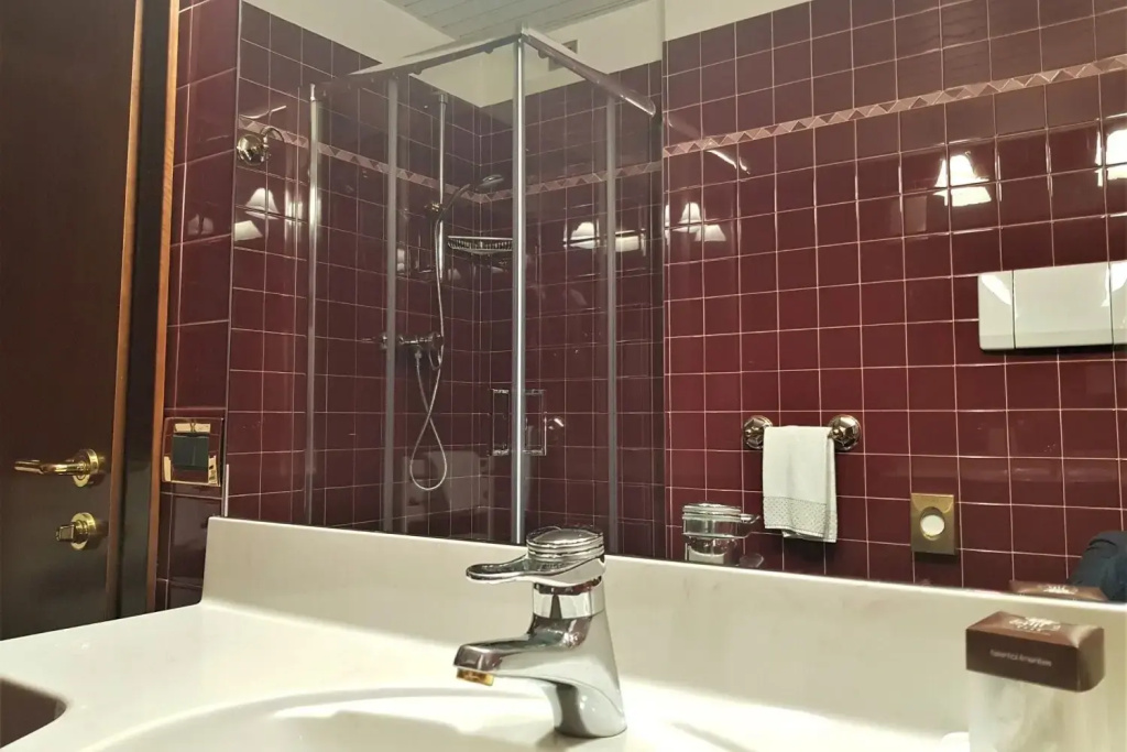 Hotel Astra Ferrara - Chambres