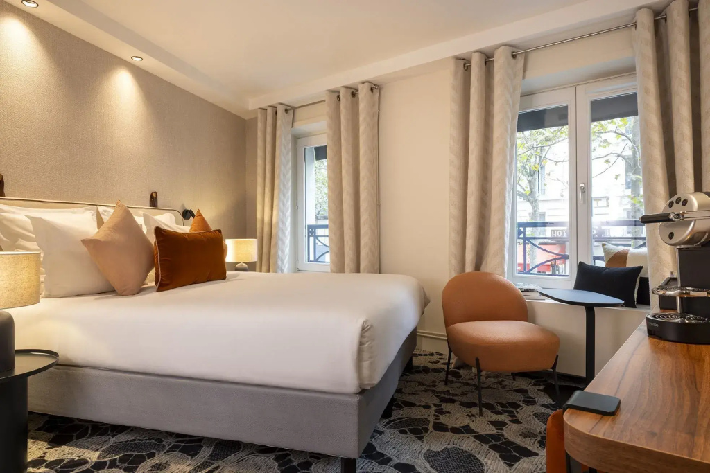 Superior Double room (full double bed)
