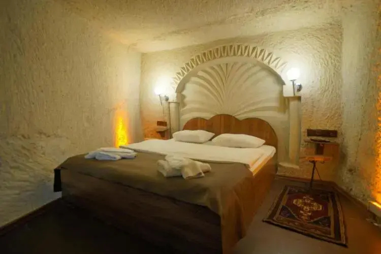 Cave room