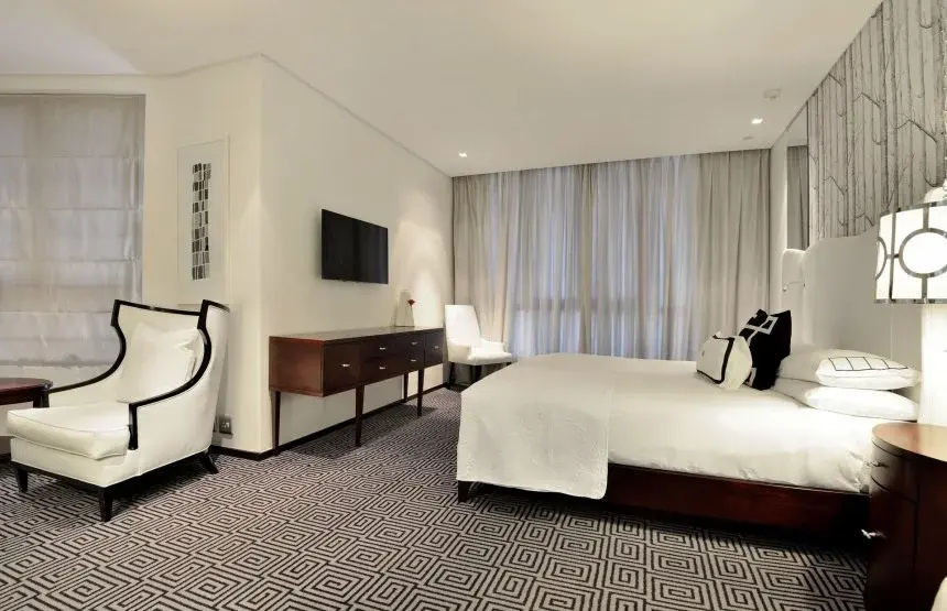 Double Junior Suite (full double bed)