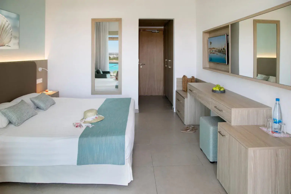 Asterias Beach Hotel - Chambres