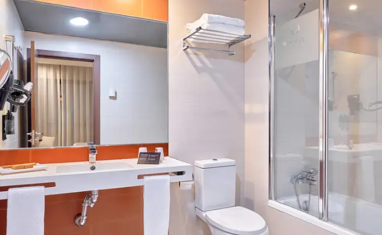 Hotel Turia Granada - Chambres