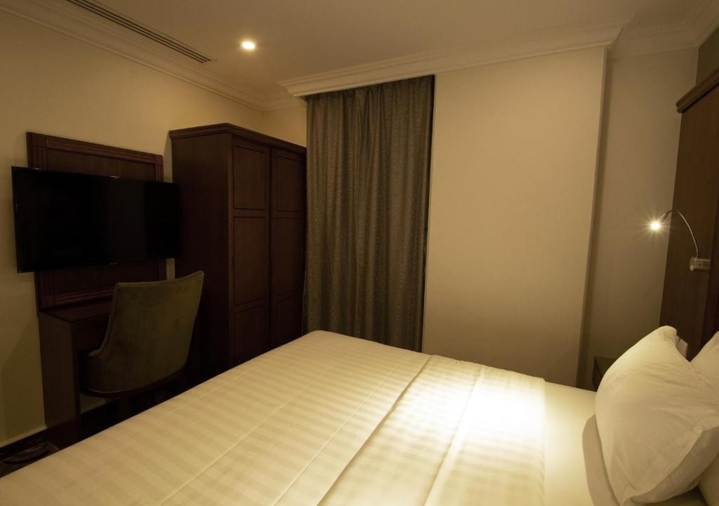 Deluxe Double room (twin beds)