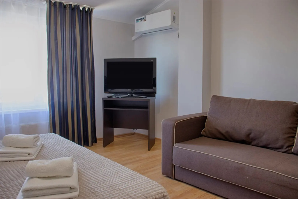 Comfort Double room (full double bed)