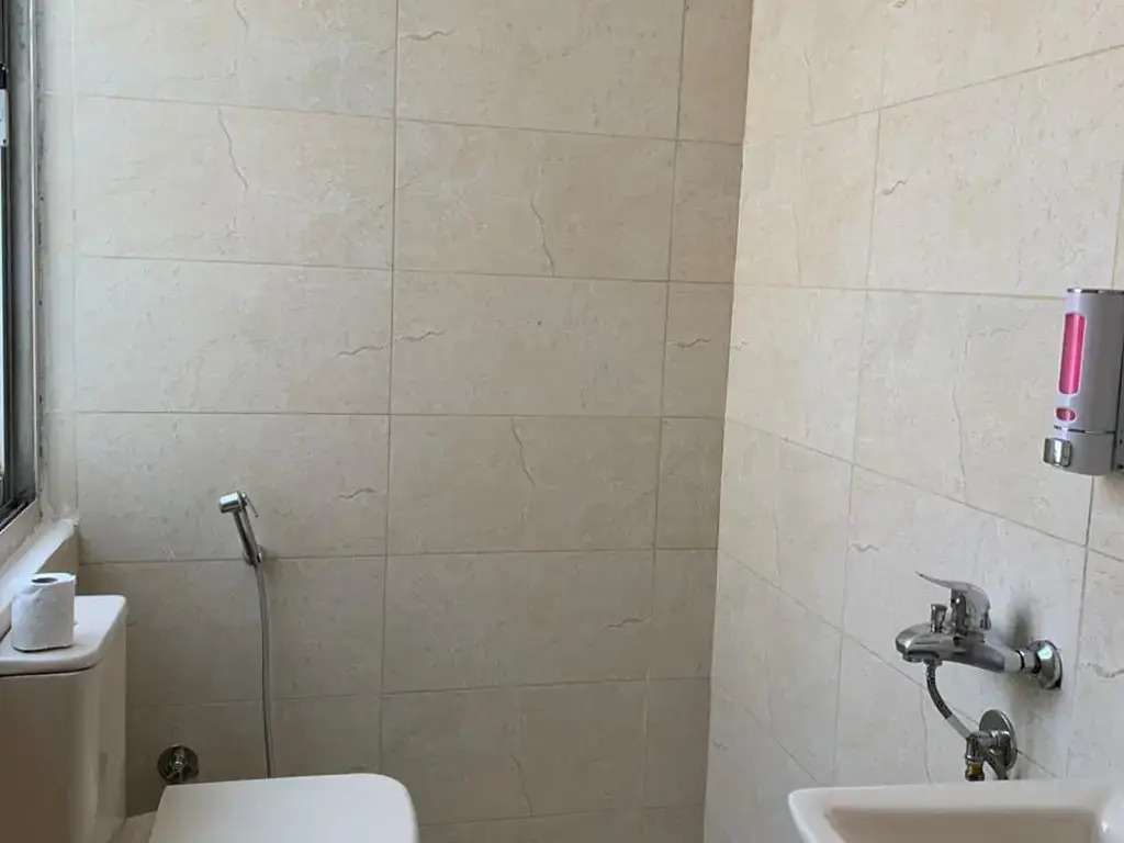 Четырёхместный семейный люкс Deluxe в Montana Hotel